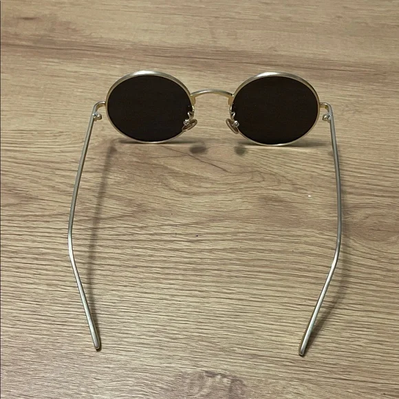 Round Metal Frame Sunglasses - Picture 2 of 2